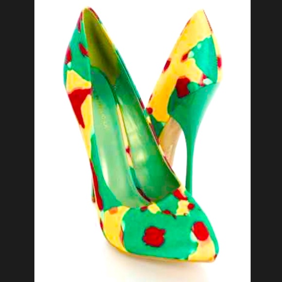 Multi-colored Pumps - Picture 3 of 9